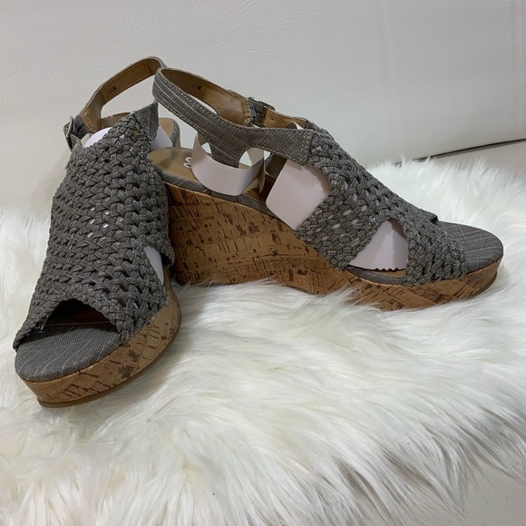 SO “ Taffy” Gray Mesh Cork like wedges size 11 - Picture 4 of 6